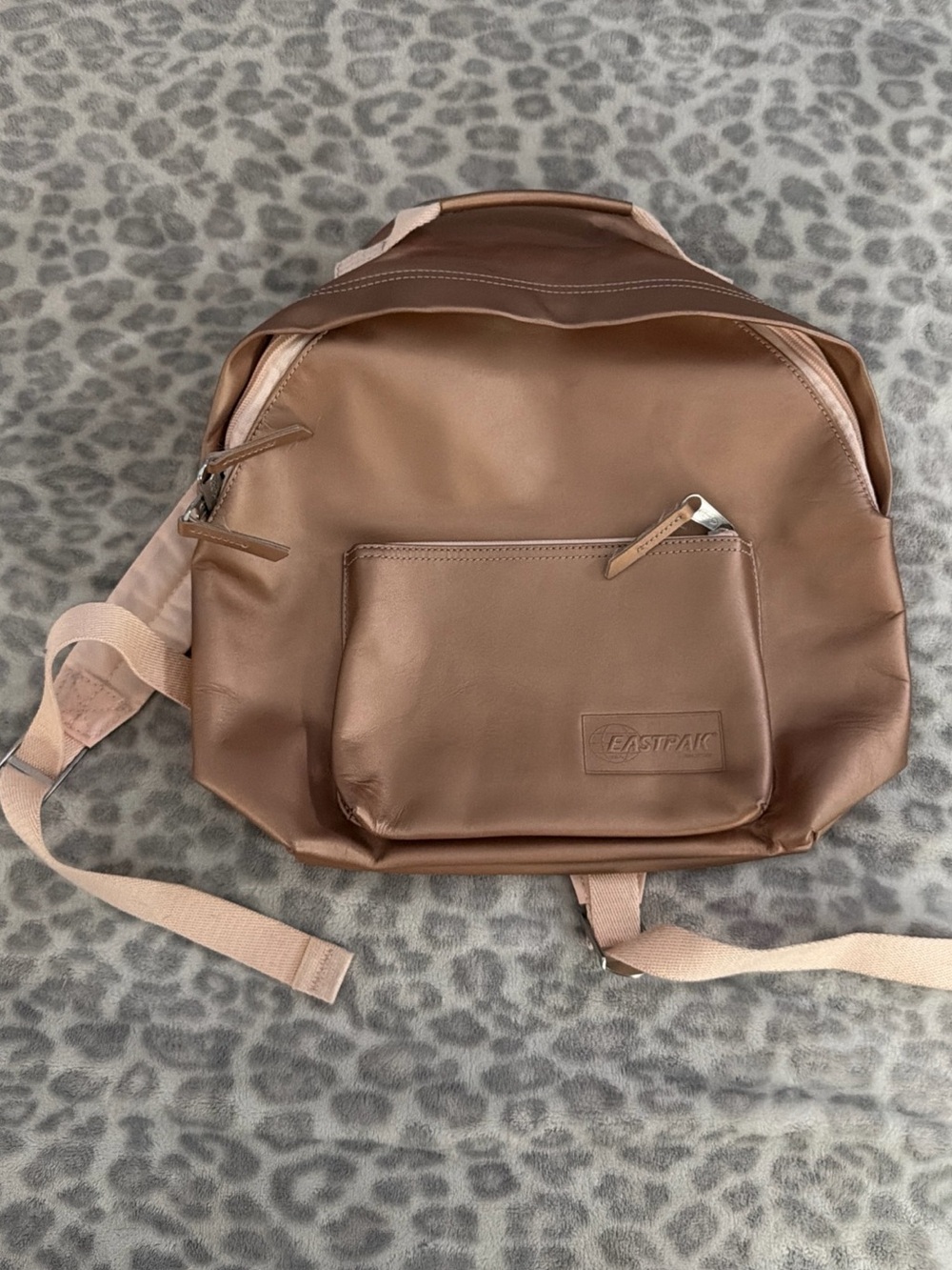 Eastpak Orbit Sleek'r Rosy Gold Leather Backpack Rose Gold Pink Leather